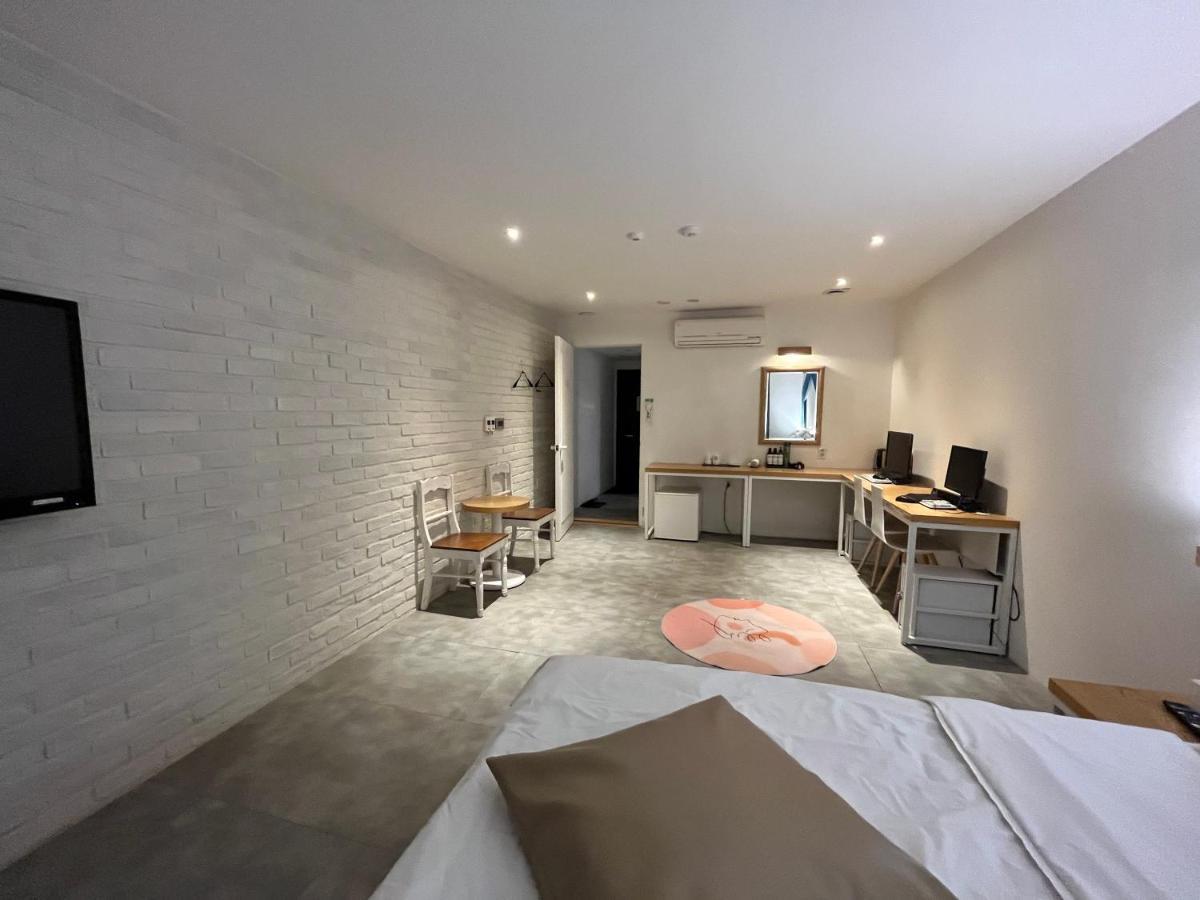 Hotel Yaja Hwajeong Station 高阳市 外观 照片